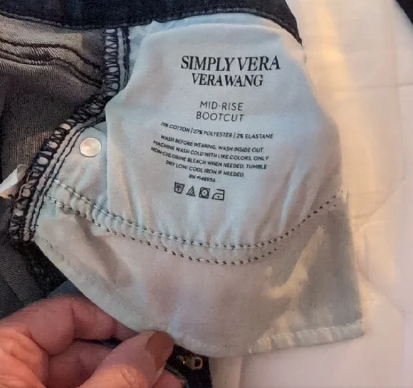 Simply Vera Vera Wang Dark Blue Flare Jeans - Picture 7 of 7